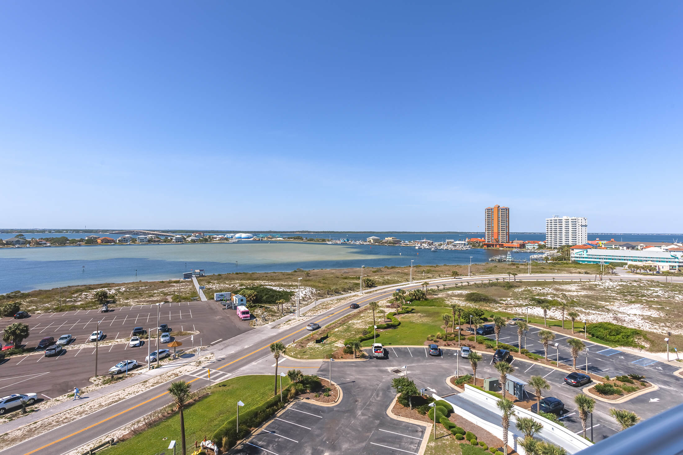 Overhead view of Pensacola Beach Resort parking